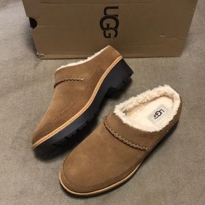 lynwood waterproof clog